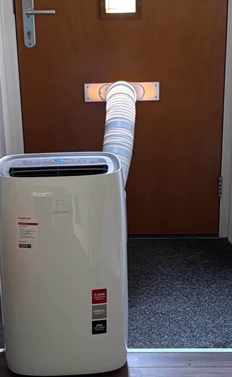 Адаптер шланга кондиционера Inventum AC125W в оконную створку — фото 12