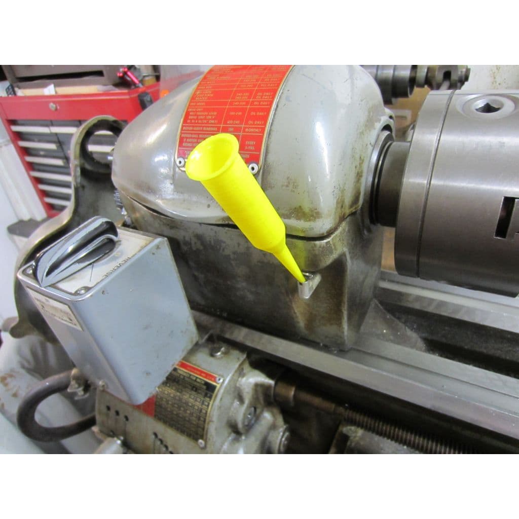 Узкая воронка для смазки токарного станка — фото 3