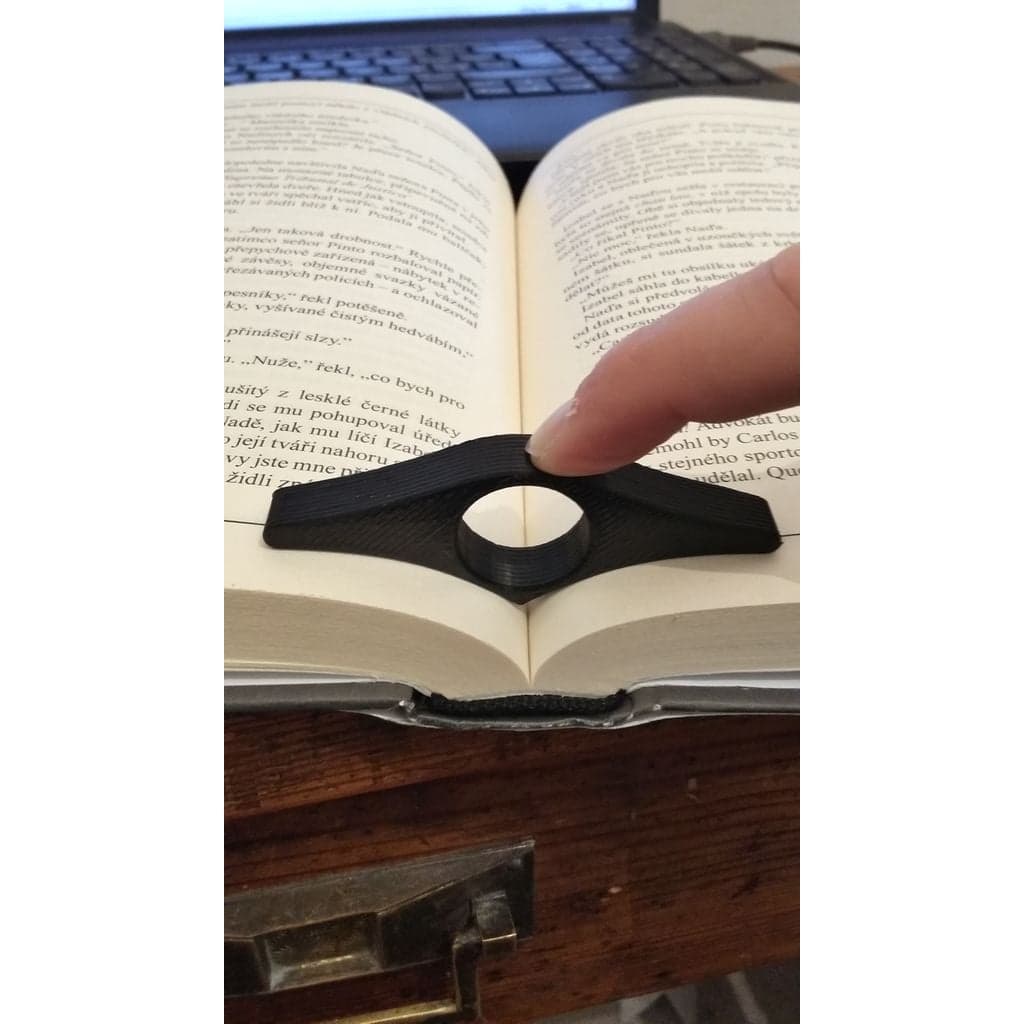 Держатель страниц книги