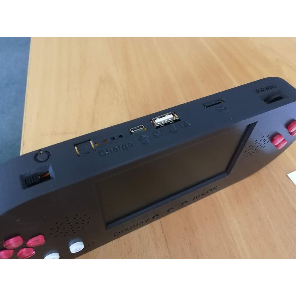 Портативная игровая консоль на базе Raspberry Pi