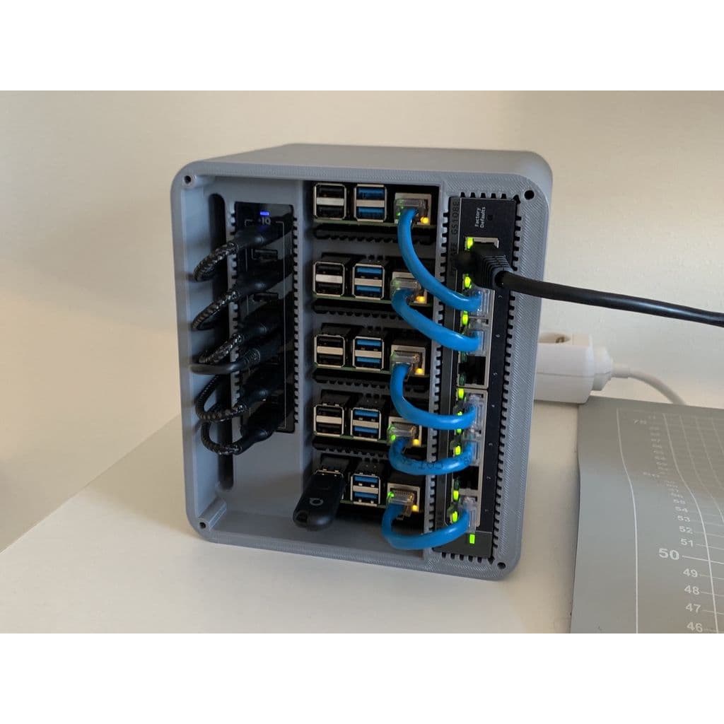 Корпус для кластера Raspberry Pi 4