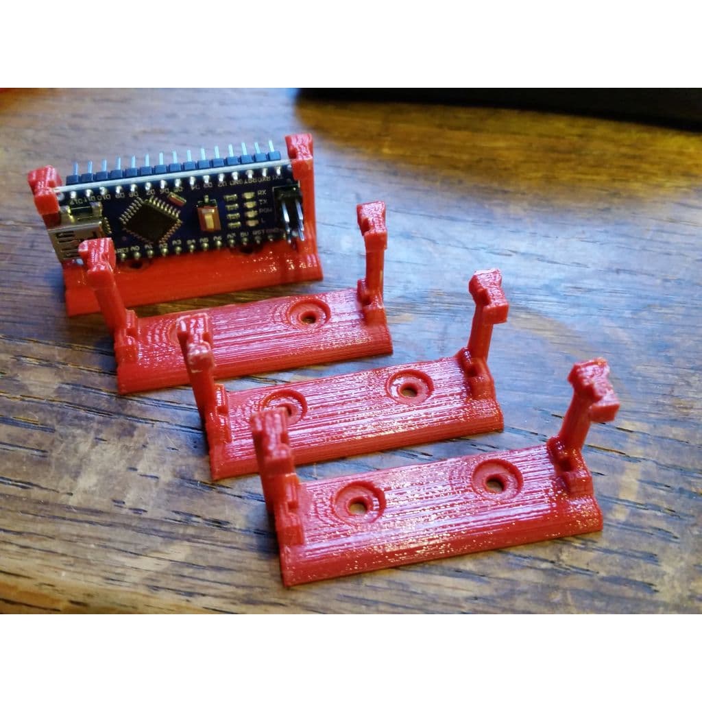 Вертикальная подставка для Arduino Nano — фото 2
