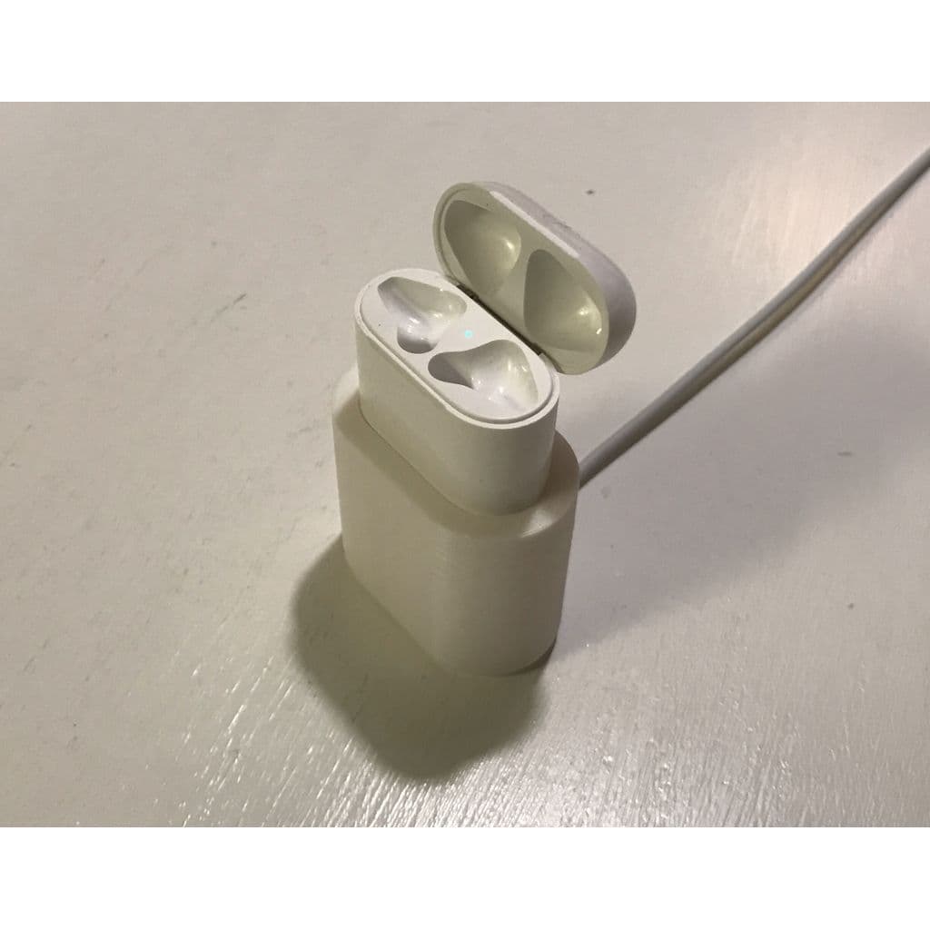 Док-станция для кейса AirPods