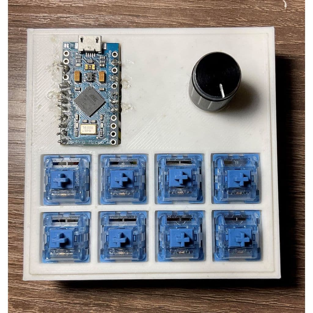 Макропад на Arduino Pro Micro с регулятором громкости