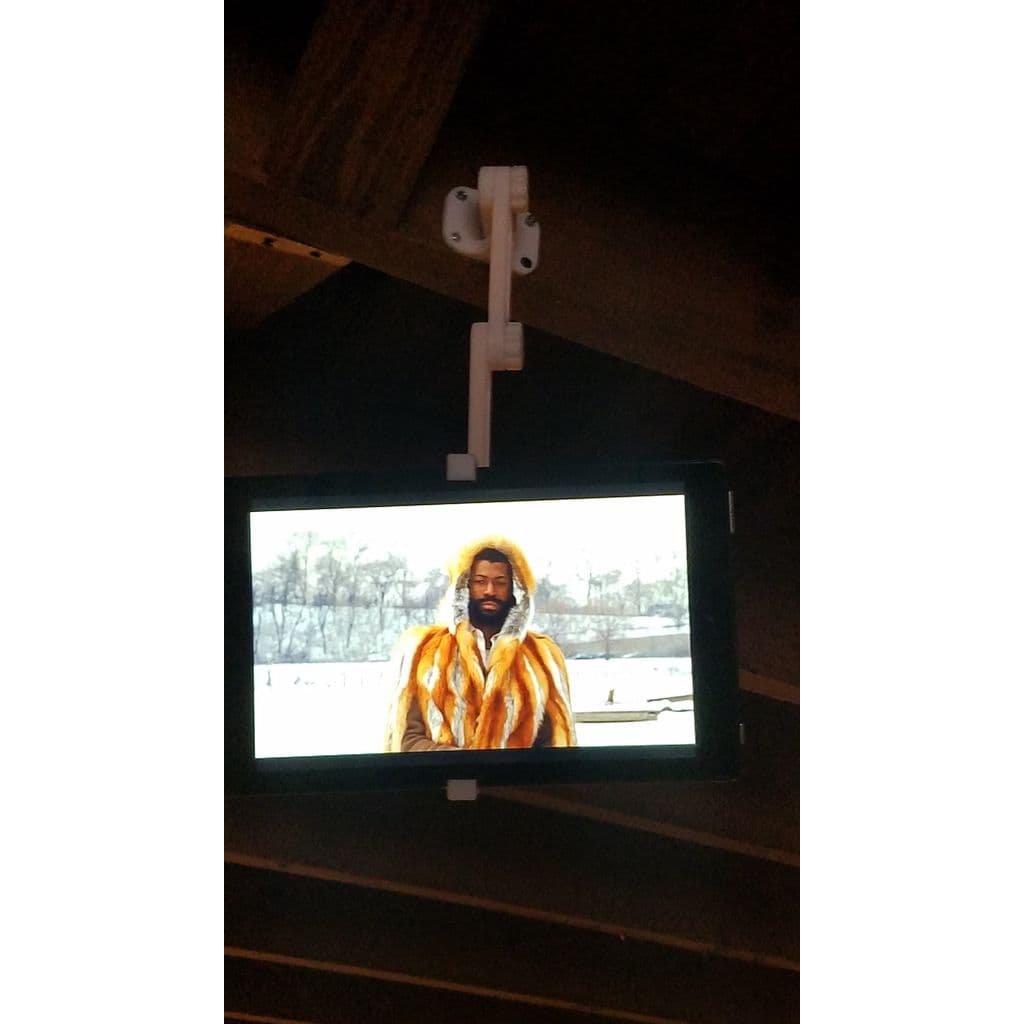 Крепление на стену для планшета Fire HD 10 — фото 3