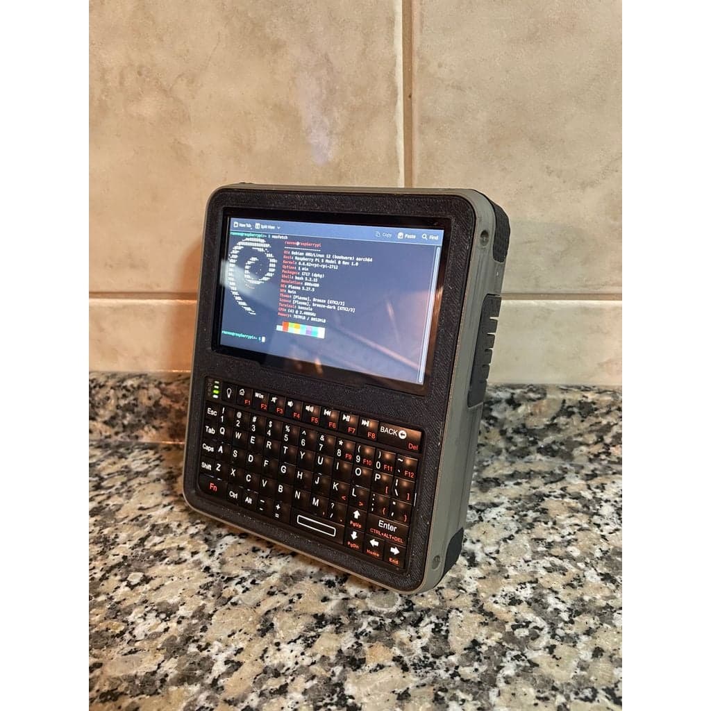 Портативный кибердек на базе Raspberry Pi