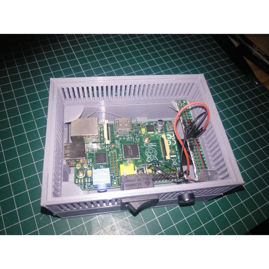 Вентиляционная панель для корпуса Raspberry Pi