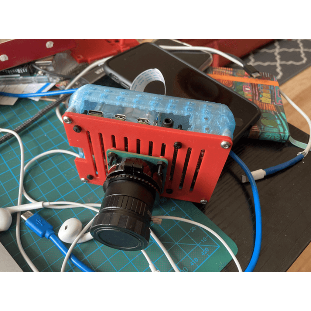 Корпус для Raspberry Pi 4 с поддержкой камеры HQ