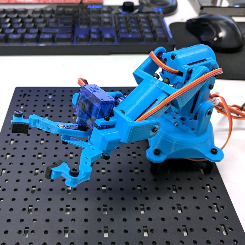 Роботизированная рука Snapper Mini