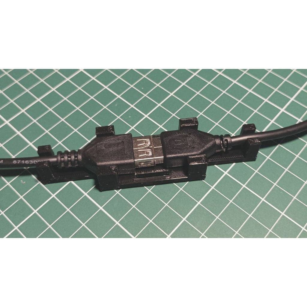 Фиксатор USB-соединения